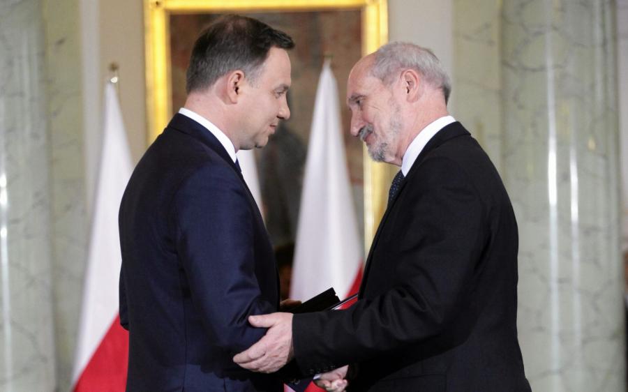 Spotyka się z arogancką osobą