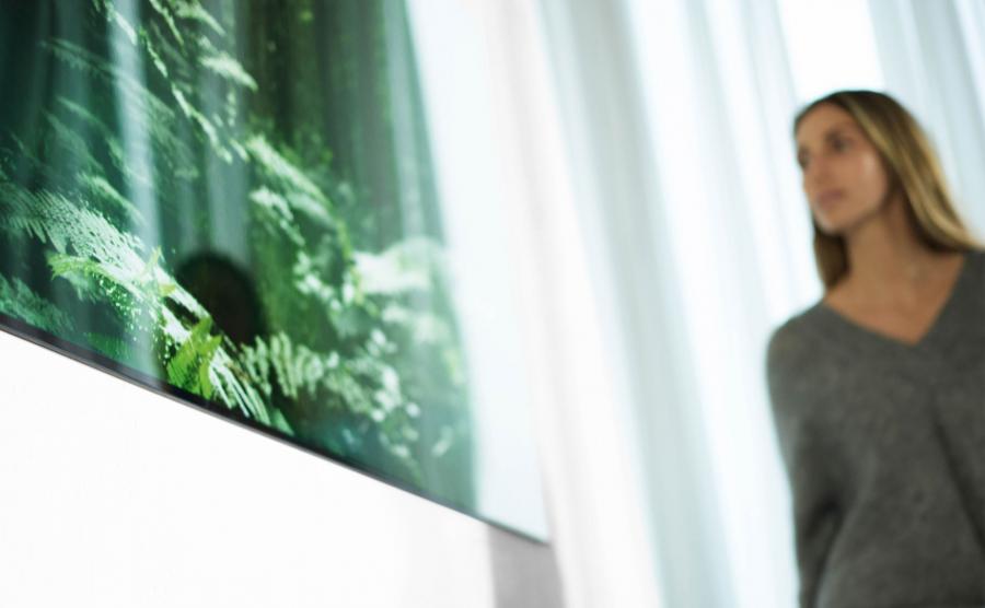 LG OLED W7