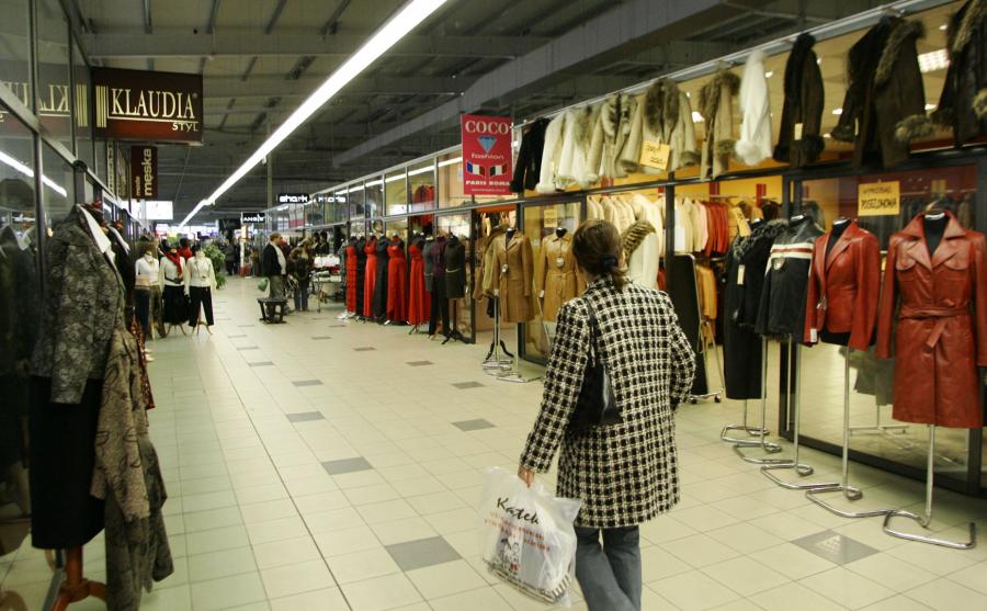 Koniec świata w Rzgowie. Centrum Handlowe Ptak wykańcza skarbówka i