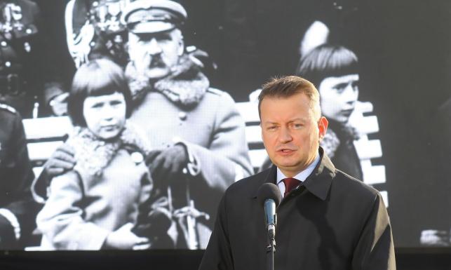 Marsz Niepodległości ma otwierać wojsko, będzie też przemarsz kombatantów. Błaszczak: Policja sobie świetnie poradzi