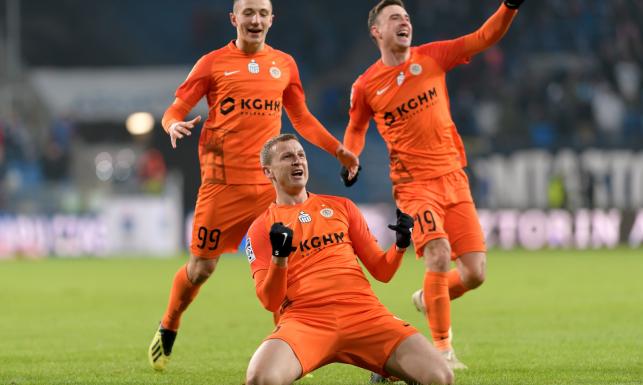 Ekstraklasa: Niezwykły tunel na stadionie w Lubinie. Piłkarze będą mogli się poczuć, jak ich kibice pracujący w kopalni