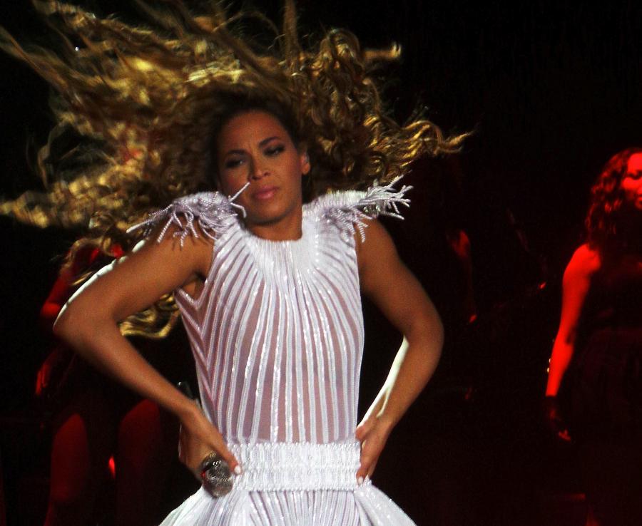 Beyoncé – żegnajcie piękne loki