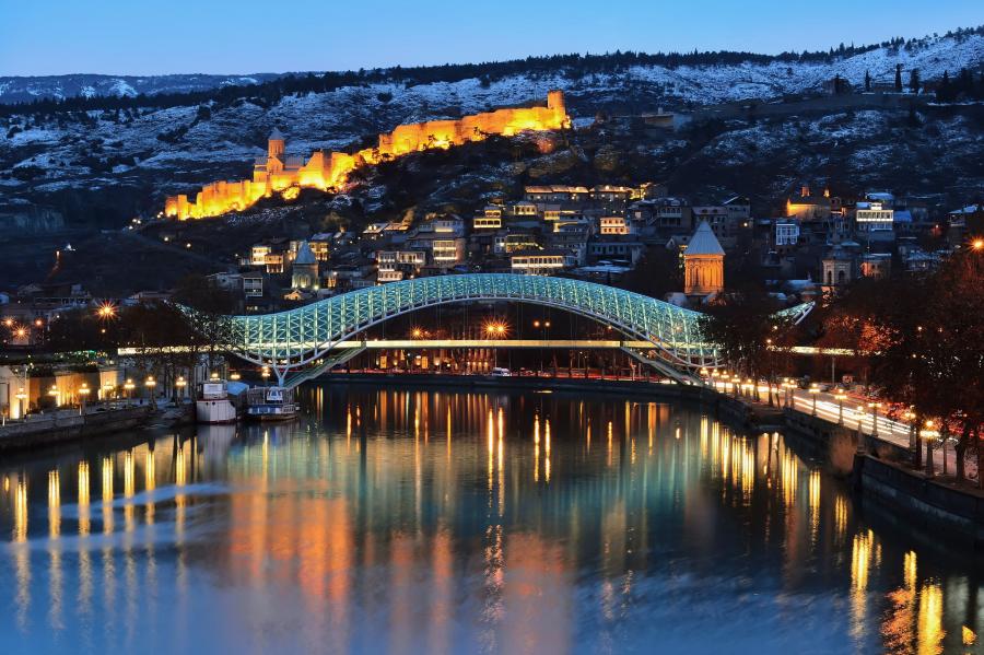 Most pokoju w Tbilisi