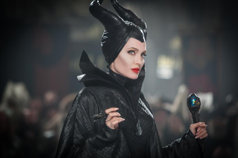 Angelina Jolie jako "Czarownica"
