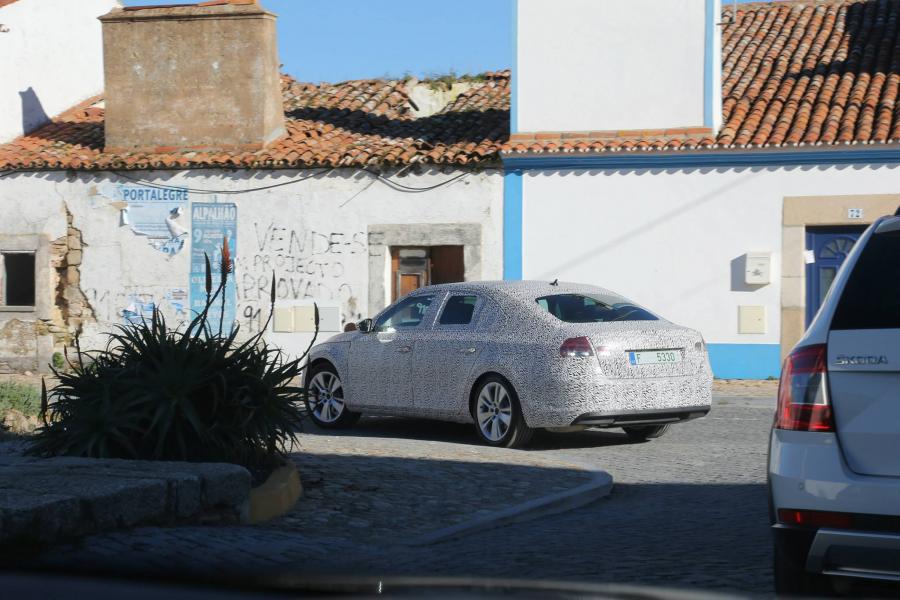 Skoda superb