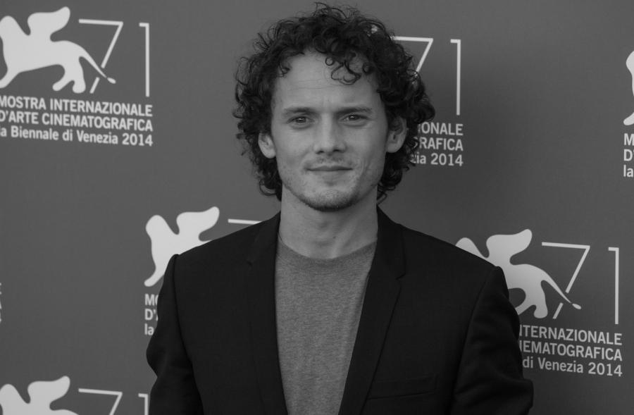 Anton Yelchin (27 lat)